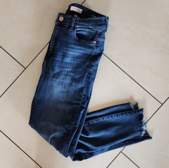 Dl1961 Marriana Hewitt Farrow Cropped High Rise Sculpted Jean's Size 28 - Picture 5 of 9